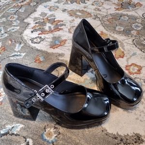NEW Torrid 9W Black Latex Buckled Mary Janes